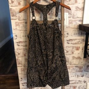 Guess Women’s Romper. Size S. Racer back like new